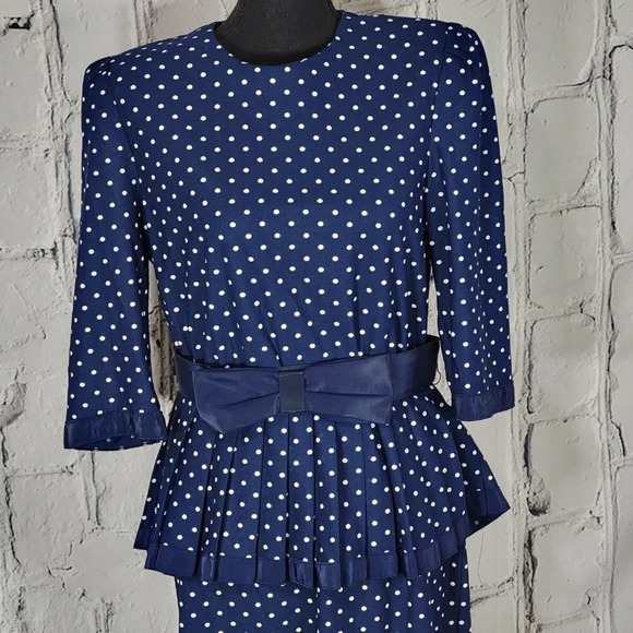 VINTAGE Retro‎ Navy Blue with White Polka Dot Modest Mid Length Peplum Dress 12 - Picture 2 of 8